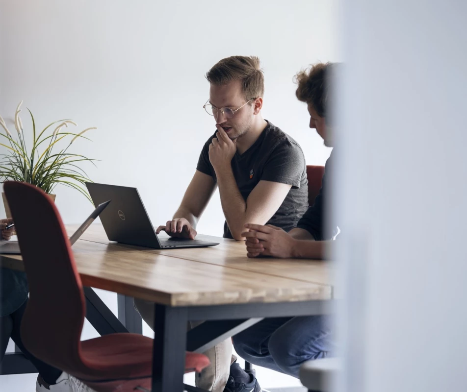 Skilled team at Digiti